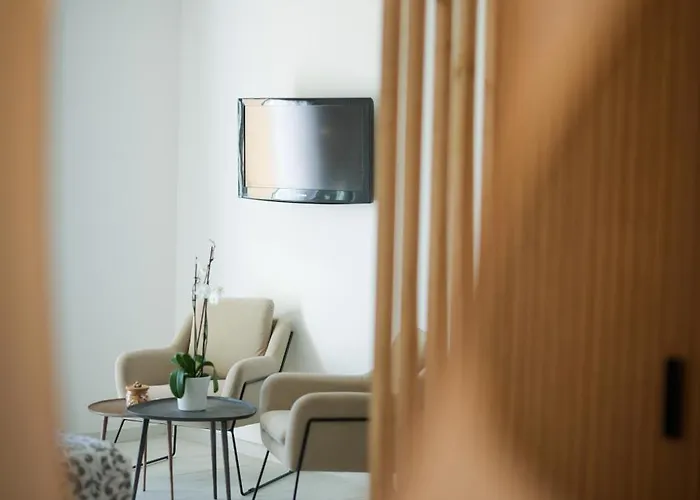 Отель La Manufacture D'oriano Les Nuits Au Village
