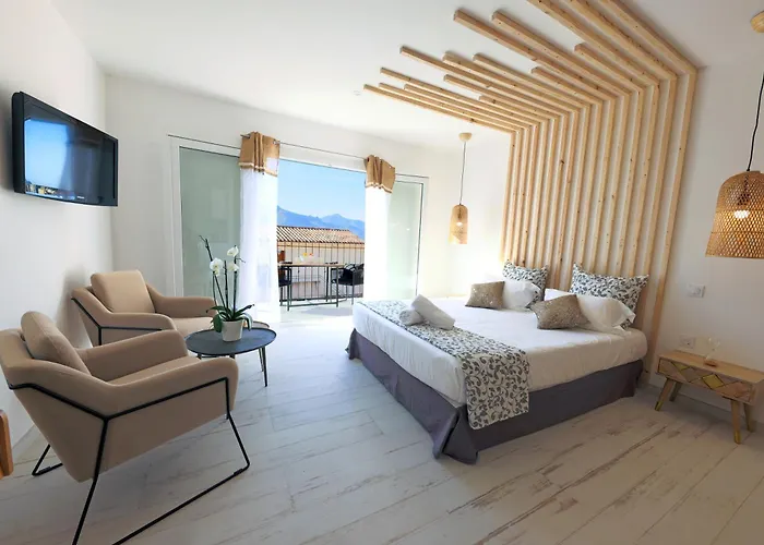 Отель La Manufacture D'oriano Les Nuits Au Village