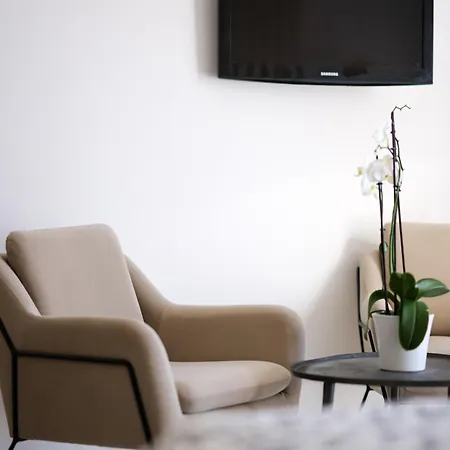 La Manufacture D'oriano Les Nuits Au Village Montegrosso