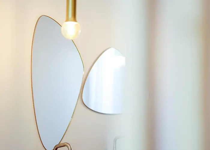 La Manufacture D'oriano Les Nuits Au Village * Montegrosso