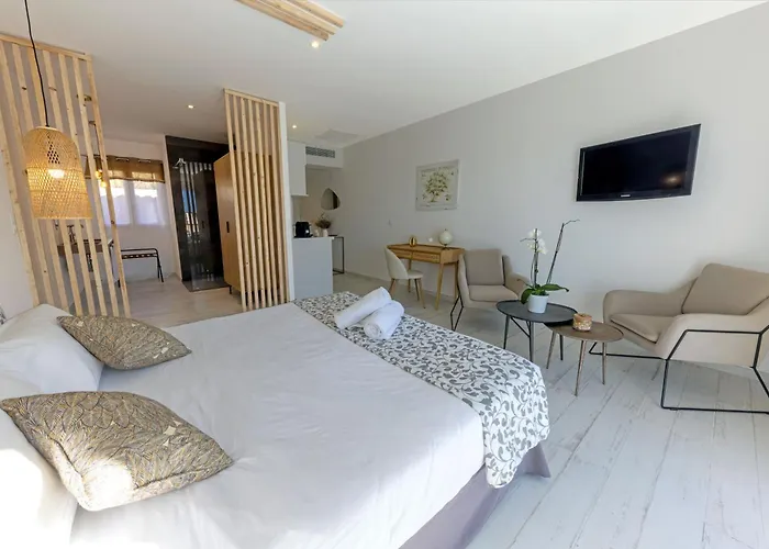 La Manufacture D'oriano Les Nuits Au Village