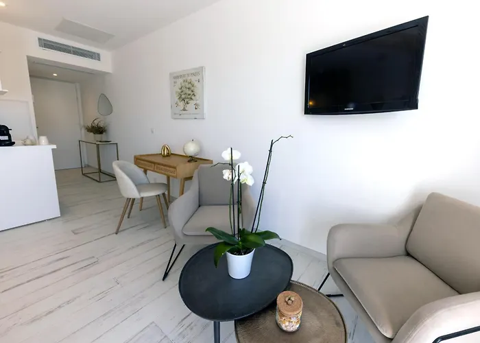 La Manufacture D'oriano Les Nuits Au Village Hotel Montegrosso