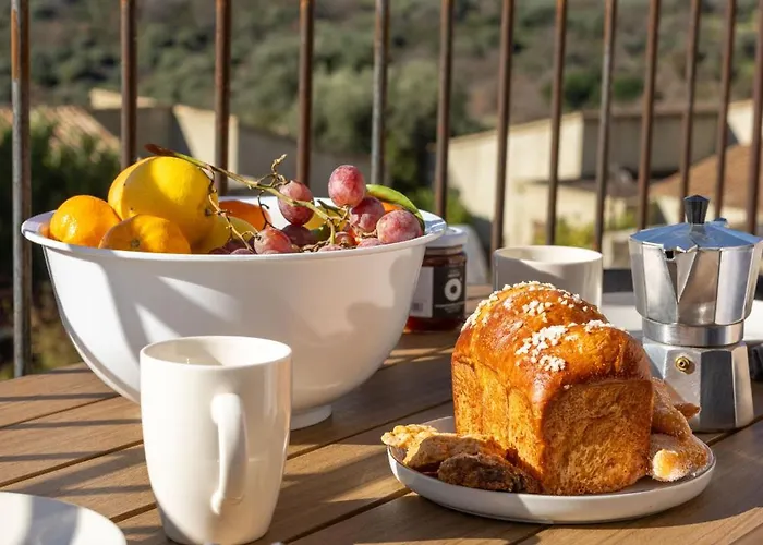 La Manufacture D'oriano Les Nuits Au Village Hotel Montegrosso